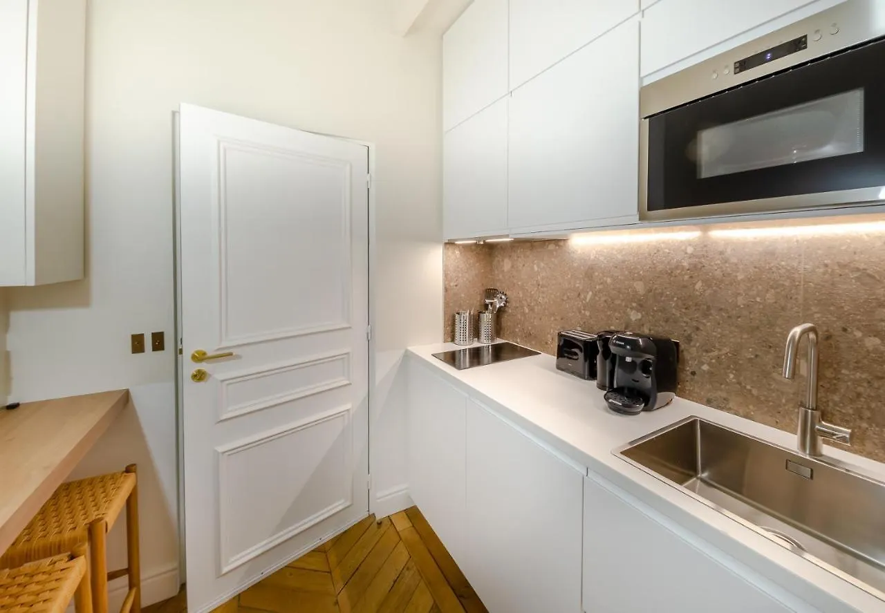 Appartement De Standing 1 - Tour Eiffel/Invalides Paris 0*,  France